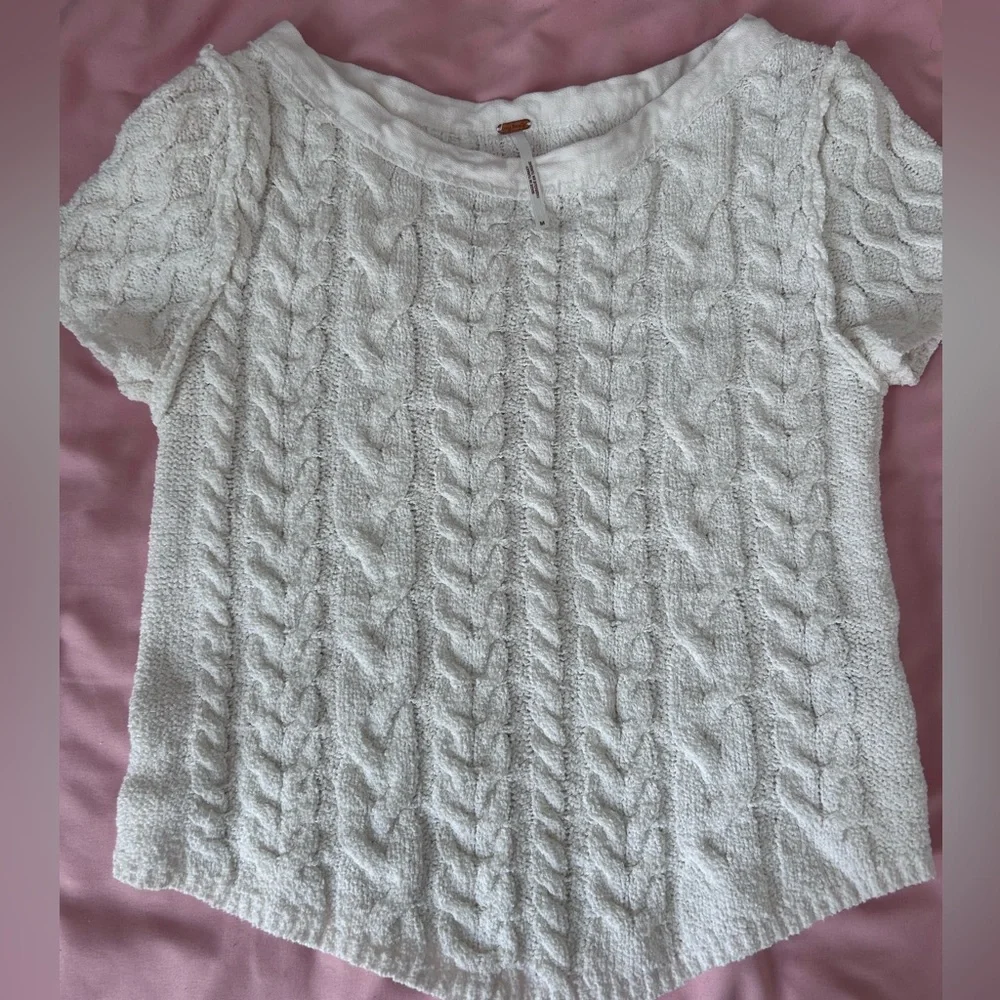 Free People White Cable Knit Short Sleeve, size medium - Picture 2 of 3